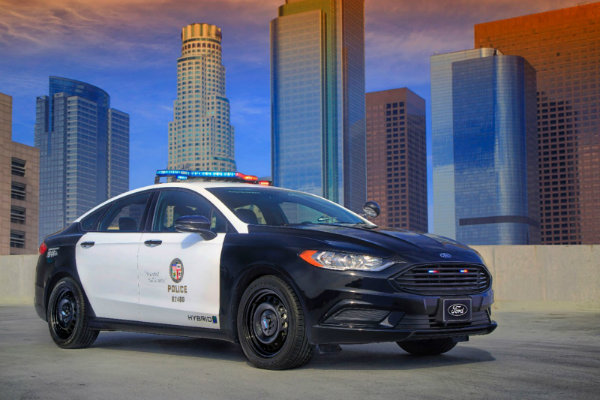 فورد فیوژن هیبریدی؛ اولین خودرو سبز ناوگان پلیس آمریکا